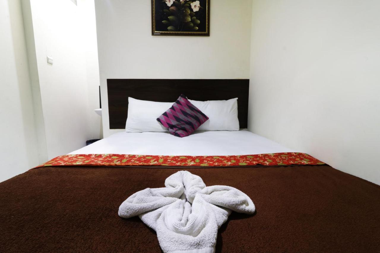Hotel Bantal Guling Pasar Baru Bandung Zewnętrze zdjęcie