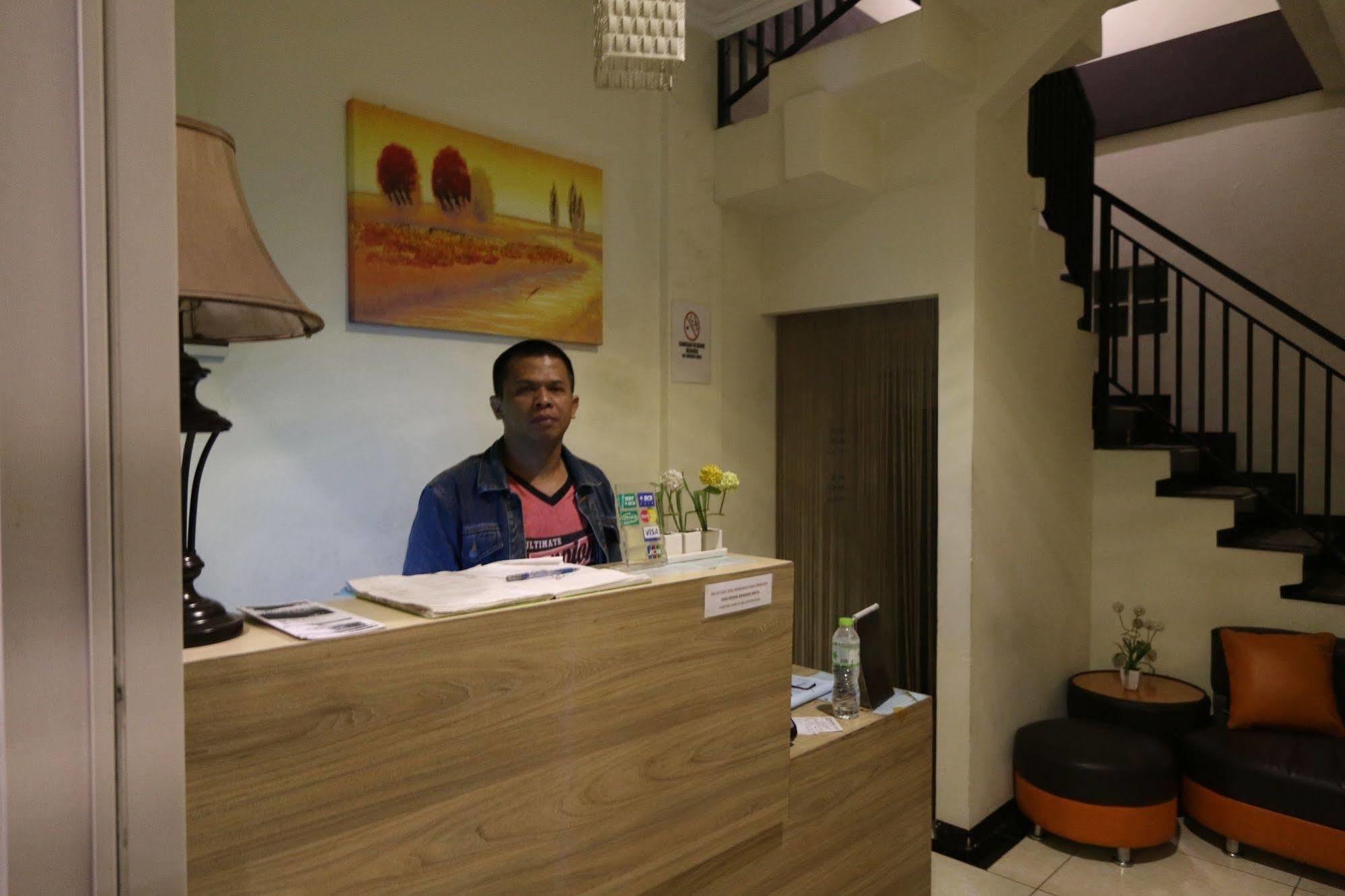 Hotel Bantal Guling Pasar Baru Bandung Zewnętrze zdjęcie