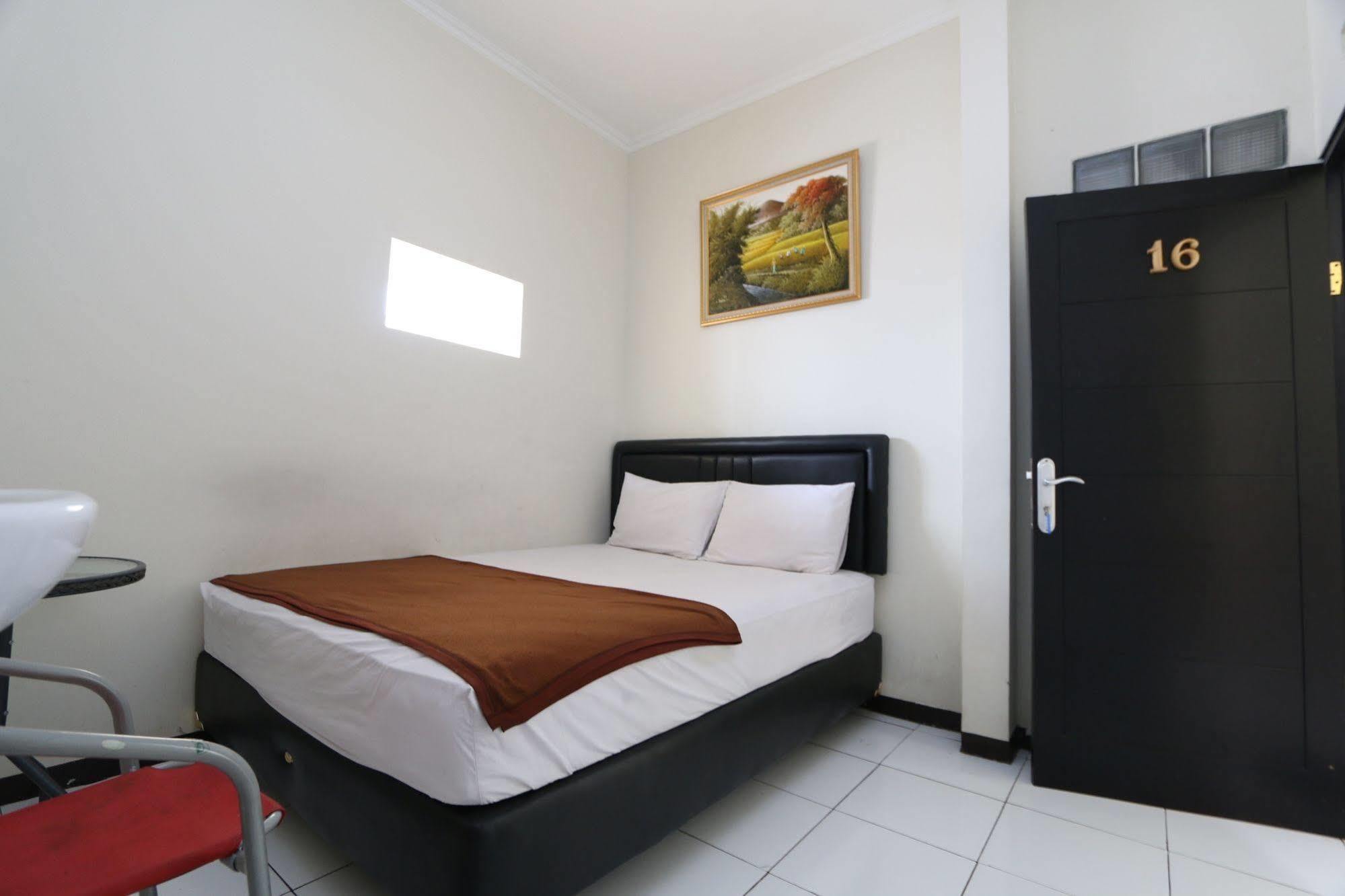 Hotel Bantal Guling Pasar Baru Bandung Zewnętrze zdjęcie